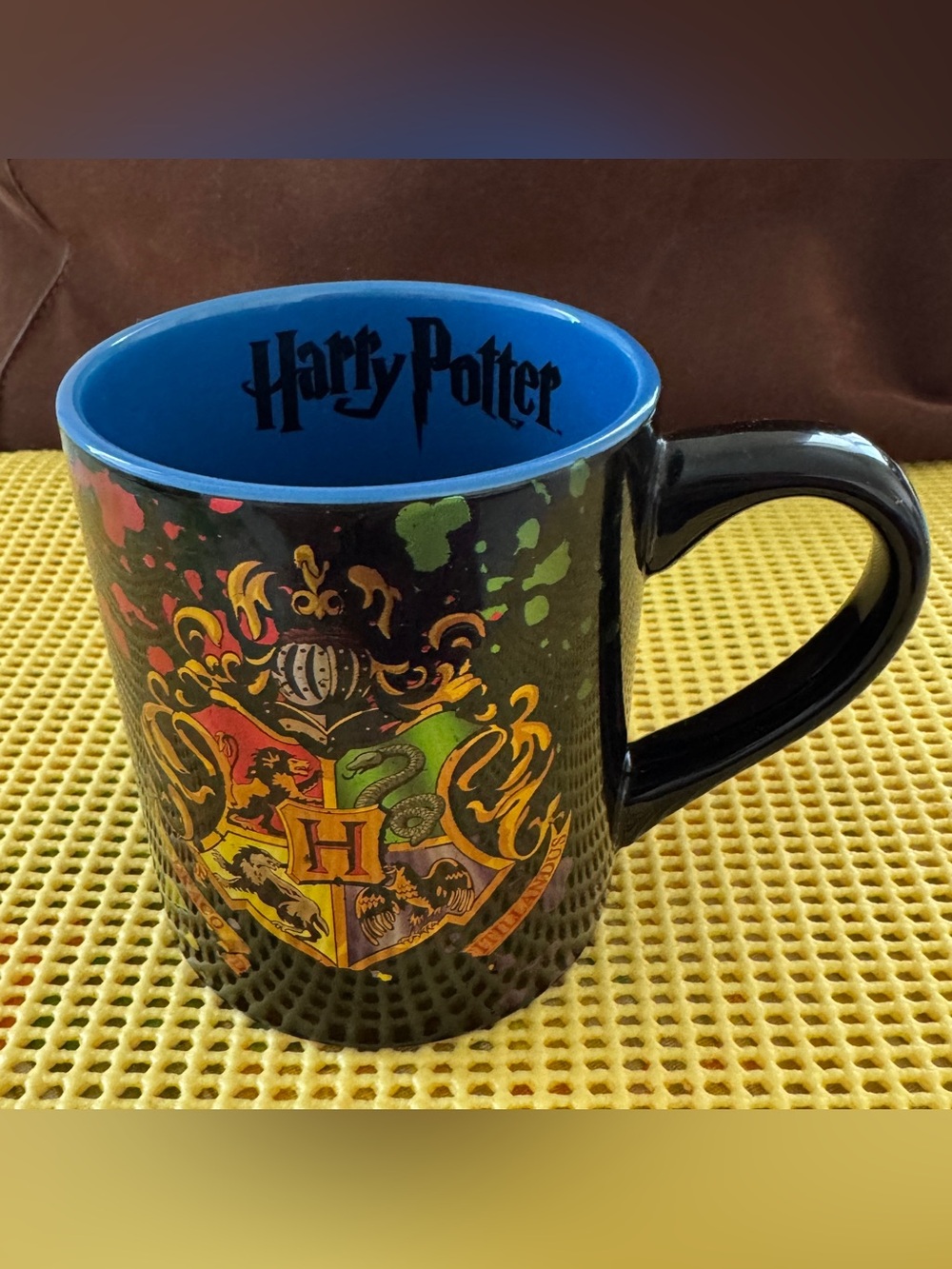 Harry Potter Hogwarts Crest Ceramic Mug 14 oz Collectible Coffee Cup
